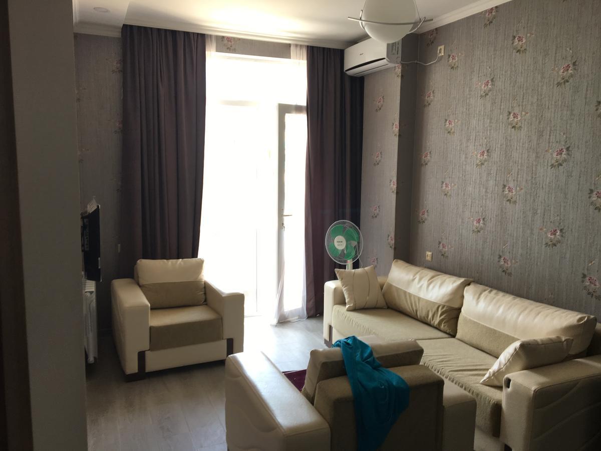 Apt Khimshiashvili 11 Lejlighed Batumi Eksteriør billede